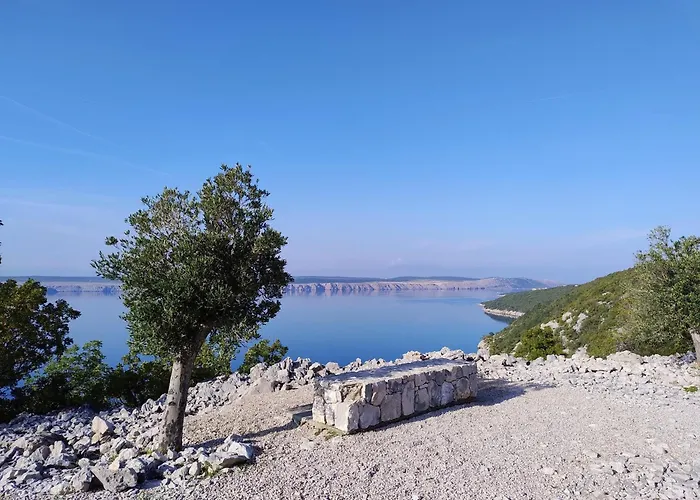 Tusek * جادرانوفو